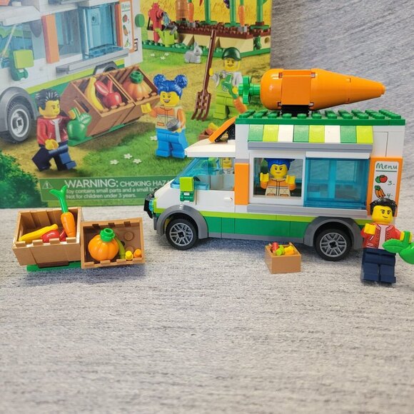 LEGO City 60345 Farmers Market Van - Picture 3 of 14